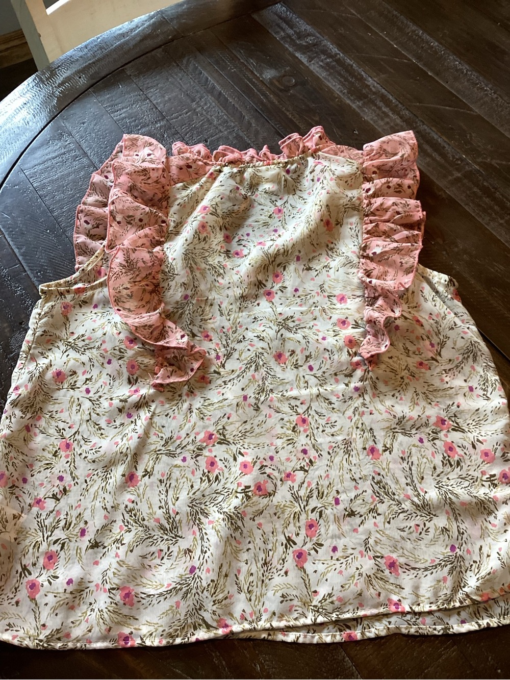 Floral Ruffle Sleeveless Blouse in Cream and Pink